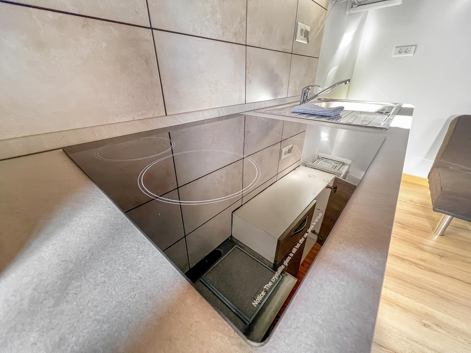 Ferienwohnung L'Eden Carolo - Netflix, Wi-Fi, 10Min Aeroport, Parking Gratuit Dampremy Exterior foto